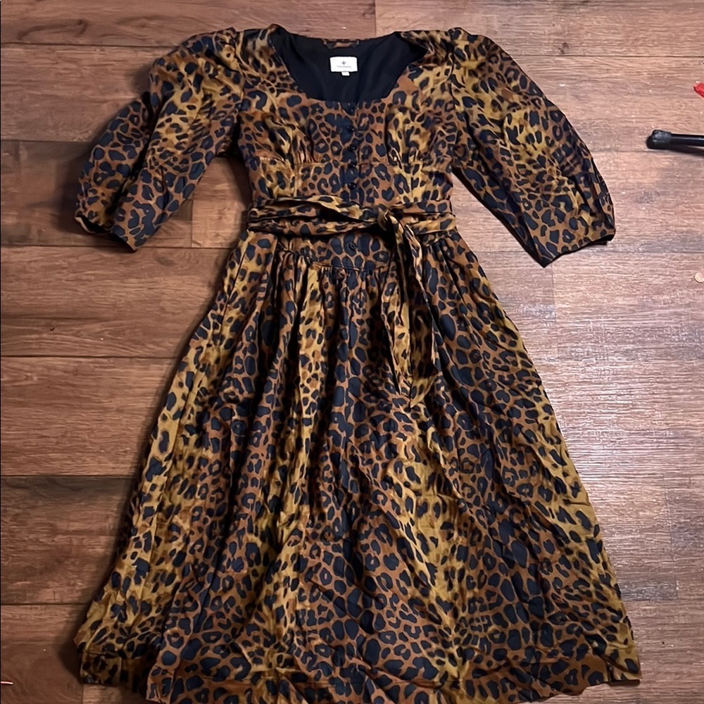 TUCKERNUCK Leopard Graciela Dress NEW Size 10 Midi
